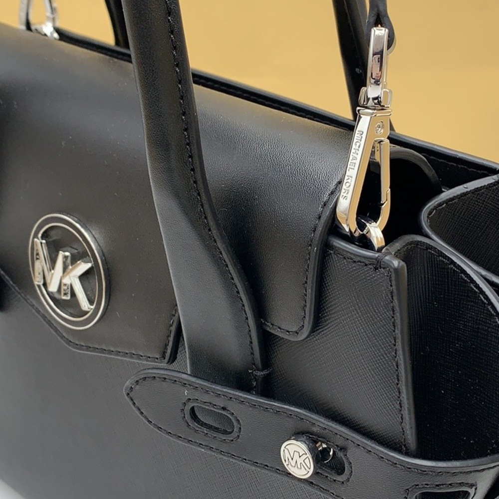 MICHAEL KORS
Carmen Medium Flap Saffiano Leather Belted Satchel Black color - Picture 15 of 16